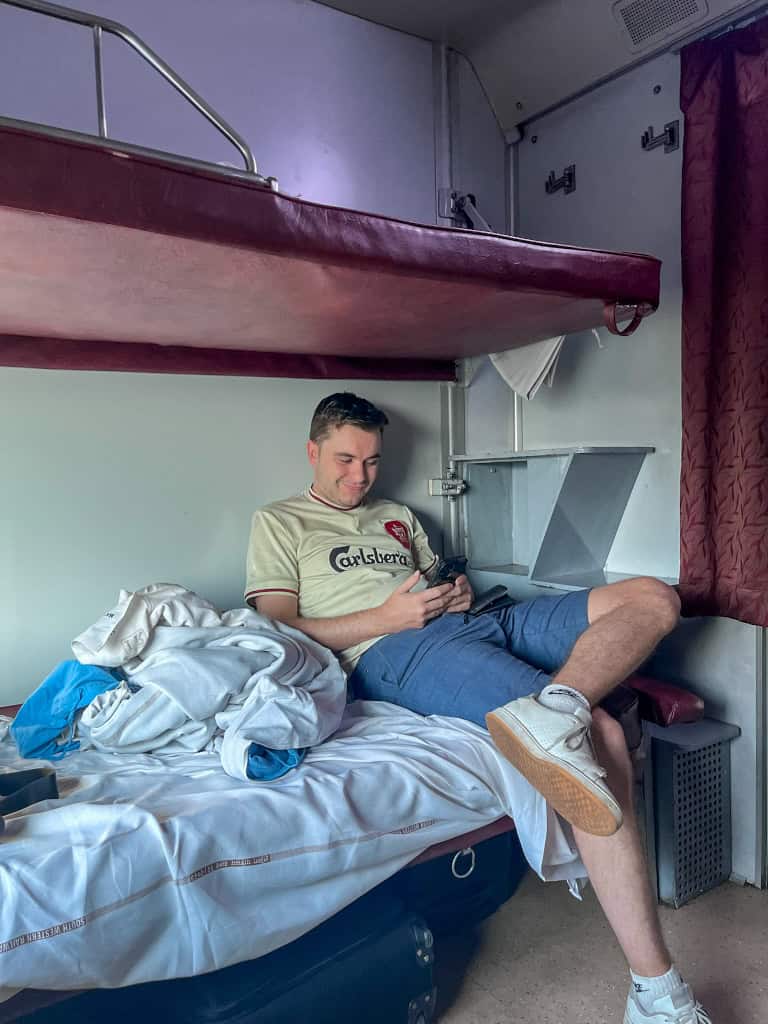 1AC in Indian Trains - The best way to travel as a a foreign tourist