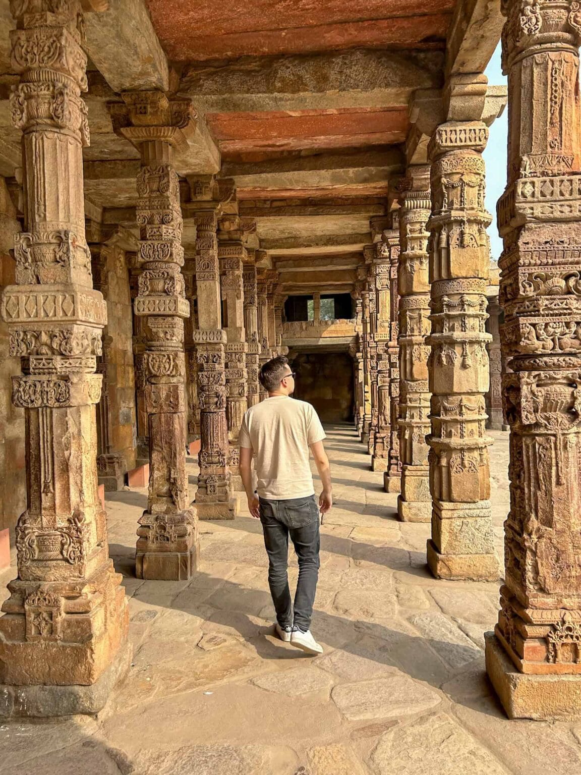Qutub Minar in Delhi, carvings